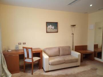 Фото номера Полулюкс Отель Hotel Park Central г. Сливен 3