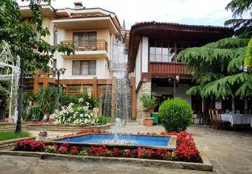 Фотографии Гостевой дом Chakarova Guest House г. Сливен (Болгария) №1 Фото Гостевой дом Chakarova Guest House г. Сливен 1