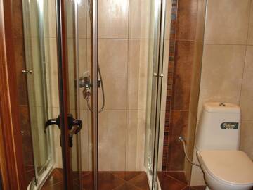 Фото номера Двухместный номер с 1 кроватью и балконом Гостевой дом Guesthouse Teos г. Сливен 2